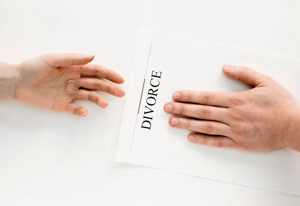 5 Tips For Surviving A Divorce Without Going Crazy